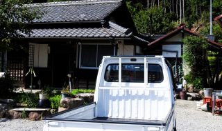 ダイハツハイゼットトラック4WD 古い軽トラを高く売る方法